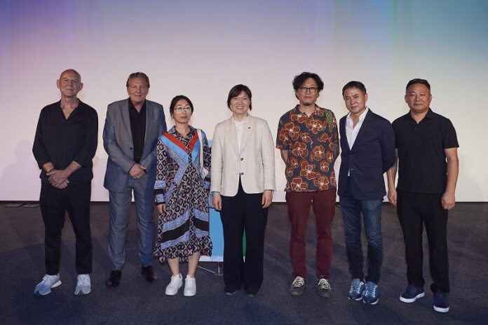 한국 미디어아트 전시 ‘디코딩 코리아’ 개막식